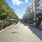 Premium Suite, River & Old Town View,free Parking * Bratislava