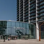 Premium Suite, River & Old Town View,free Parking Apartment Bratislava