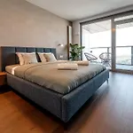 Apartment Premium Suite, River & Old Town View,free Parking Bratislava