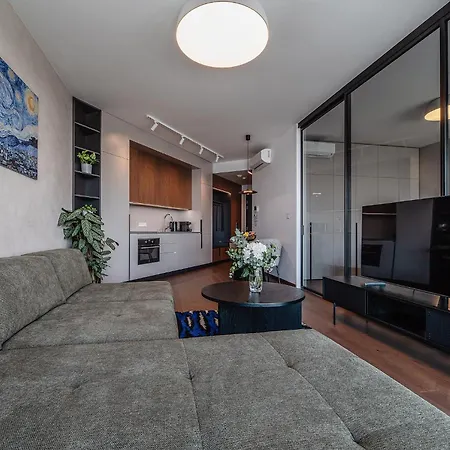Premium Suite, River & Old Town View,free Parking Apartment Bratislava