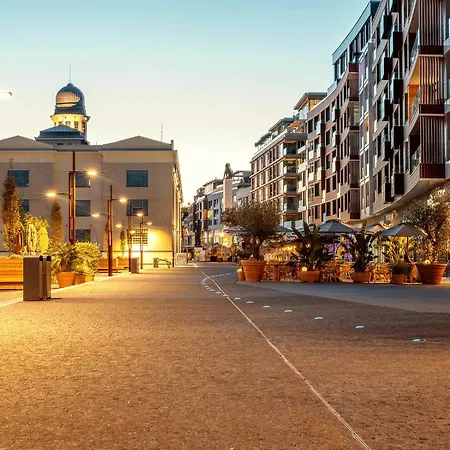 Premium Suite, River & Old Town View,free Parking Apartman *