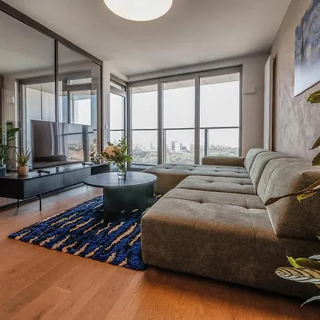 Premium Suite, River & Old Town View,free Parking Bratislava