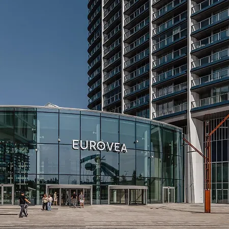 Premium Suite, River & Old Town View,free Parking Apartment Bratislava