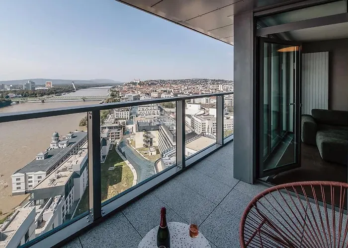 Appartement Premium Suite, River & Old Town View,free Parking Bratislava