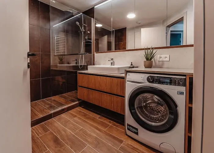 Premium Suite, River&old Town View,free Parking