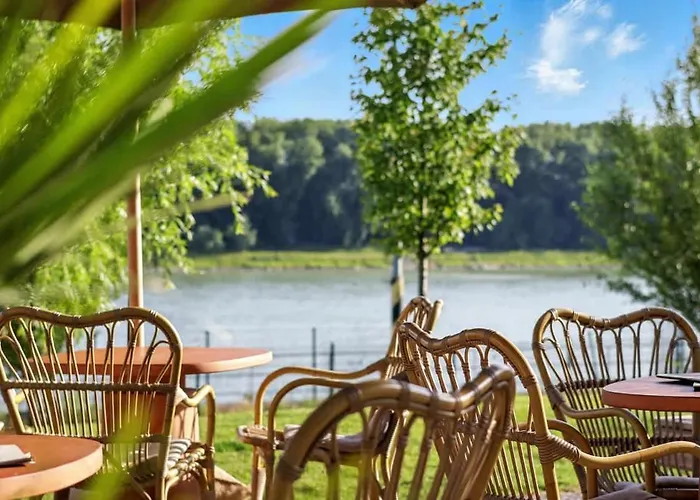 Premium Suite, River & Old Town View,free Parking Apartmán Bratislava