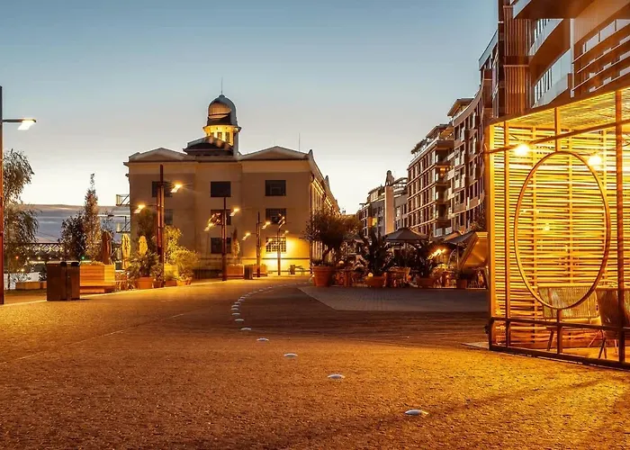 Premium Suite, River&old Town View,free Parking * Bratislava