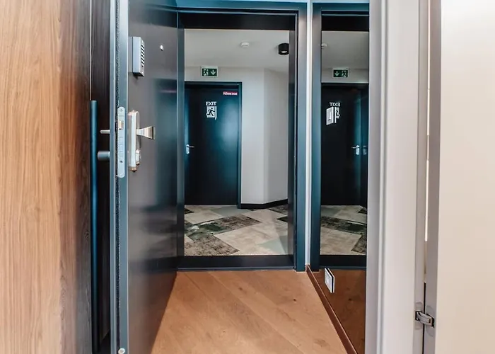 Premium Suite, River & Old Town View,free Parking * Bratislava