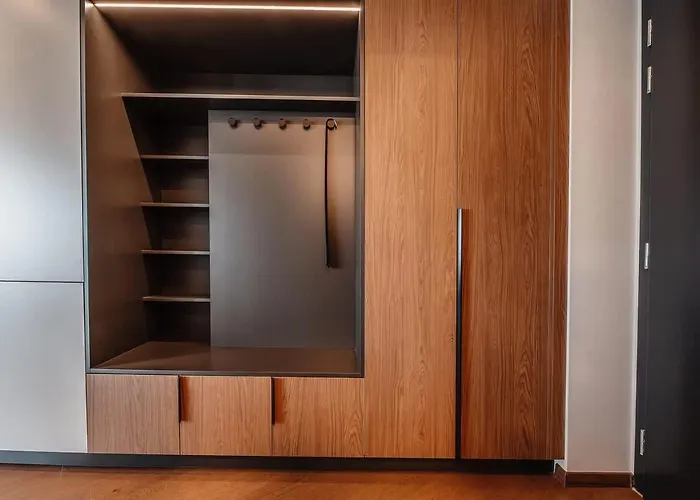 Premium Suite, River & Old Town View,free Parking Apartment Bratislava