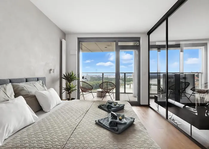 דירה Premium Suite, River & Old Town View,free Parking ברטיסלאבה