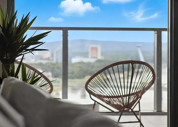 Premium Suite, River & Old Town View,free Parking *