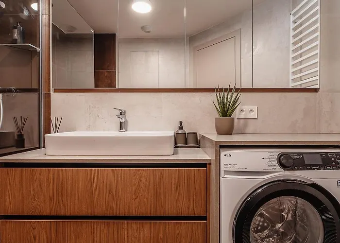 Premium Suite, River & Old Town View,free Parking Lejlighed